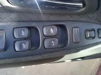 Veículo de Sucata volvo s40 berlina 1.8i do ano 2001 alimentado b4184sj