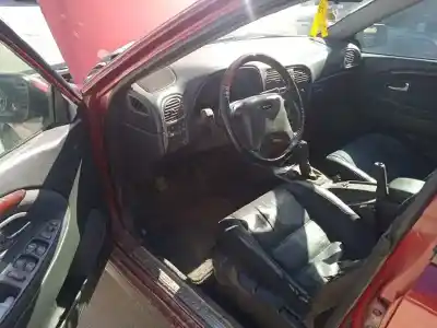 Veículo de Sucata volvo s40 berlina 1.8i do ano 2001 alimentado b4184sj