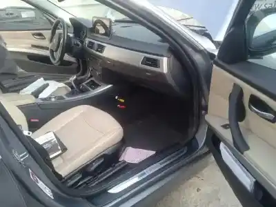 Scrapping Vehicle bmw serie 3 touring (e91) 318d of the year 2011 powered n47d20c