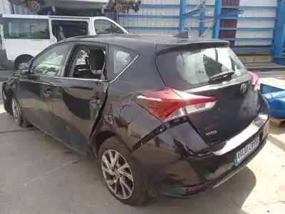 Veículo de Sucata toyota auris (_e18_) 1.2 (nre185_) do ano 2017 alimentado 8nr