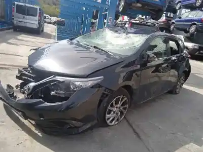 Veículo de Sucata toyota auris (_e18_) 1.2 (nre185_) do ano 2017 alimentado 8nr