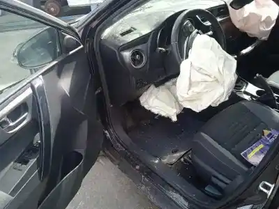 Veículo de Sucata toyota auris (_e18_) 1.2 (nre185_) do ano 2017 alimentado 8nr