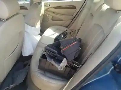 Scrapping Vehicle jaguar x-type 2.0 v6 of the year 2002 powered yb