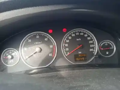 Sloopvoertuig opel vectra c berlina 1.9 cdti van het jaar 2006 aangedreven z19dt