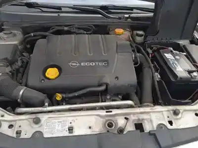 Sloopvoertuig opel vectra c berlina 1.9 cdti van het jaar 2006 aangedreven z19dt