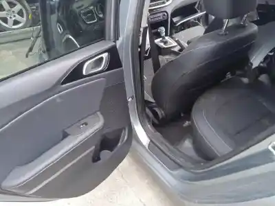 Veículo de Sucata kia ceed (cd) 1.4 t-gdi do ano 2021 alimentado g4lk