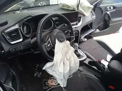 Veículo de Sucata kia ceed (cd) 1.4 t-gdi do ano 2021 alimentado g4lk