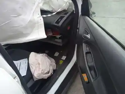 Scrapping Vehicle ford focus turn. titanium of the year 2016 powered xwda