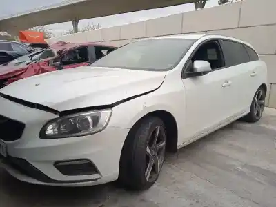 Veicolo di demolizione volvo                                              v60 familiar                                                                                                                                                                                                                                               *                                                                                                                                                                                                                                                          dell'anno 2020 alimentato d4204t11
