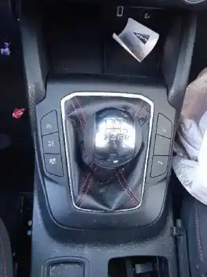 Sloopvoertuig ford focus lim. st-line van het jaar 2020 aangedreven b7da