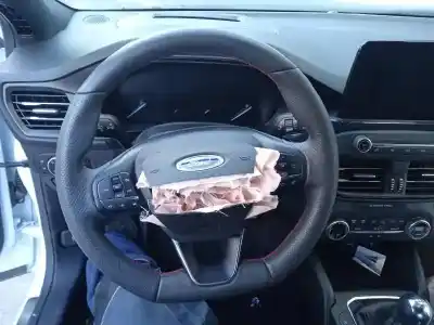 Sloopvoertuig ford focus lim. st-line van het jaar 2020 aangedreven b7da