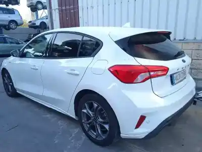 Sloopvoertuig ford focus lim. st-line van het jaar 2020 aangedreven b7da