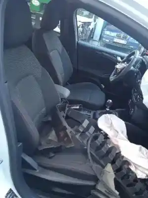 Sloopvoertuig ford focus lim. st-line van het jaar 2020 aangedreven b7da