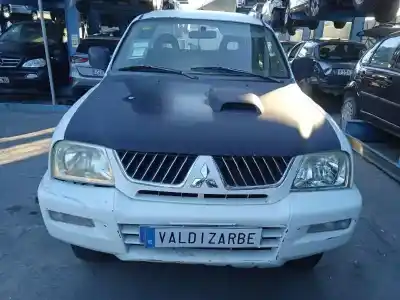 Veicolo di demolizione mitsubishi l 200 (k6/7) 2.5 td cat dell'anno 2005 alimentato 4d56