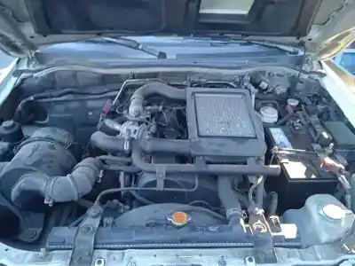 Veicolo di demolizione mitsubishi l 200 (k6/7) 2.5 td cat dell'anno 2005 alimentato 4d56