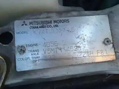 Veicolo di demolizione mitsubishi l 200 (k6/7) 2.5 td cat dell'anno 2005 alimentato 4d56