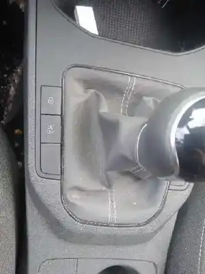 Здавання транспортного засобу seat ibiza (kj1) style року 2022 потужний dlaa