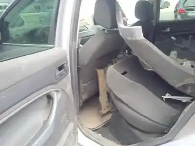 Sloopvoertuig ford kuga (cbv) 2.0 tdci cat van het jaar 2011 aangedreven ufda