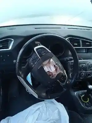 Scrapping Vehicle citroen c4 lim. collection of the year 2012 powered 9h06