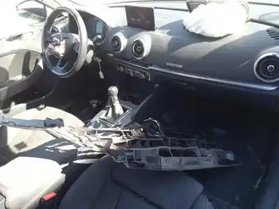 Veicolo di demolizione audi a3 (8vk) basic dell'anno 2017 alimentato cxxb