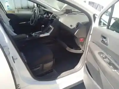 Sloopvoertuig peugeot 3008 premium van het jaar 2010 aangedreven 9hz