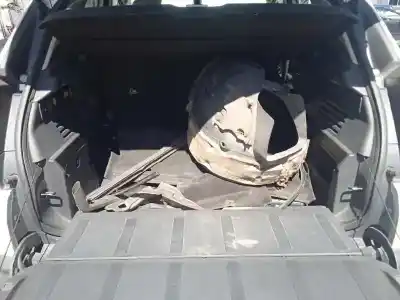 Sloopvoertuig peugeot 3008 premium van het jaar 2010 aangedreven 9hz