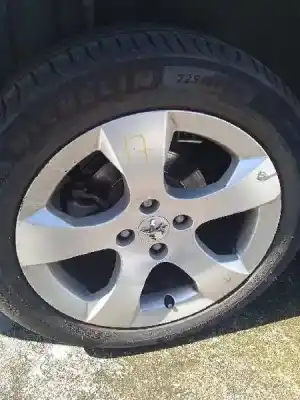 Sloopvoertuig peugeot 3008 premium van het jaar 2010 aangedreven 9hz