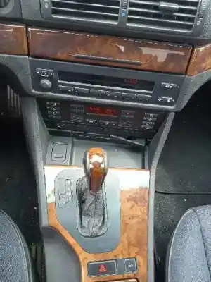 Veículo de Sucata bmw serie 5 berlina (e39) 530d do ano 1999 alimentado 306d1