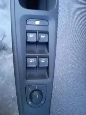 Veículo de Sucata seat leon (5f1) 1.4 16v tsi do ano 2017 alimentado czca