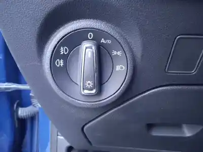 Veículo de Sucata seat leon (5f1) 1.4 16v tsi do ano 2017 alimentado czca