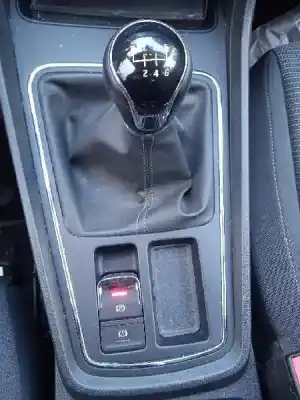 Veículo de Sucata seat leon (5f1) 1.4 16v tsi do ano 2017 alimentado czca