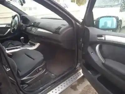 Veículo de Sucata bmw x5 (e53) 3.0d do ano 2002 alimentado 306d1