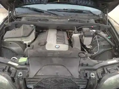 Veículo de Sucata bmw x5 (e53) 3.0d do ano 2002 alimentado 306d1