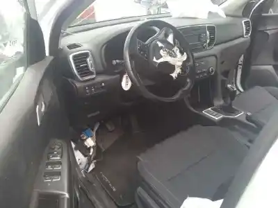 Veículo de Sucata kia sportage iv (ql, qle) 1.6 gdi do ano 2017 alimentado g4fd