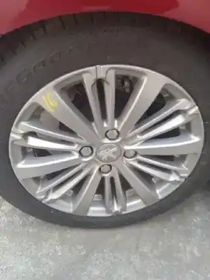 Veículo de Sucata peugeot 208 i (ca_, cc_) 1.2 vti 82 do ano 2016 alimentado hm01