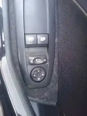 Veículo de Sucata peugeot 208 i (ca_, cc_) 1.2 vti 82 do ano 2016 alimentado hm01