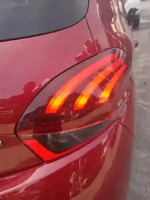 Veículo de Sucata peugeot 208 i (ca_, cc_) 1.2 vti 82 do ano 2016 alimentado hm01