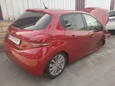 Veículo de Sucata peugeot 208 i (ca_, cc_) 1.2 vti 82 do ano 2016 alimentado hm01