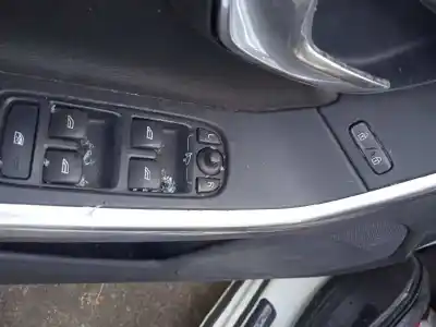 Veículo de Sucata volvo v60 kombi 2.0 diesel cat do ano 2016 alimentado d4204t20