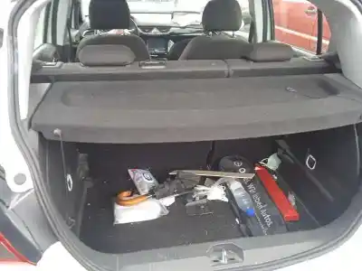 Veículo de Sucata opel corsa d (s07) 1.4 (l08 l68) do ano 2017 alimentado b14xer