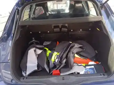 Scrapping Vehicle citroen c4 picasso ii 1.2 thp 130 of the year 2019 powered hny
