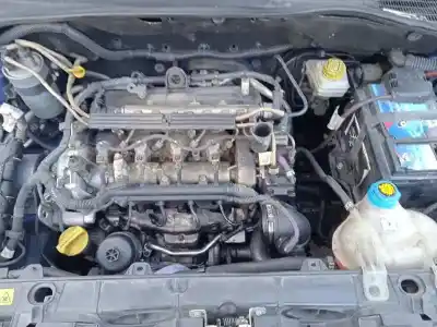 Veículo de Sucata fiat grande punto (199) 1.3 16v jtd cat do ano 2007 alimentado 199a2000