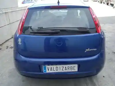 Veículo de Sucata fiat grande punto (199) 1.3 16v jtd cat do ano 2007 alimentado 199a2000