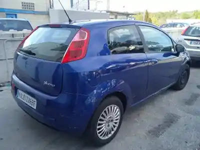 Veículo de Sucata fiat grande punto (199) 1.3 16v jtd cat do ano 2007 alimentado 199a2000