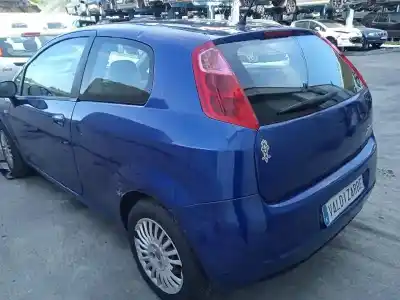Veículo de Sucata fiat grande punto (199) 1.3 16v jtd cat do ano 2007 alimentado 199a2000