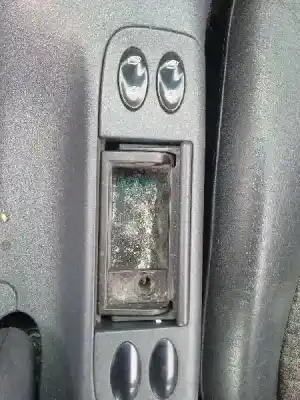 Scrapping Vehicle porsche 911 (typ 996) carrera 4 cabrio of the year 1998 powered m9601