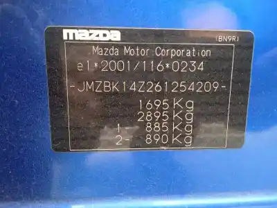 Veicolo di demolizione mazda 3 sedán (bk) 1.6 (bk12) dell'anno 2005 alimentato z6