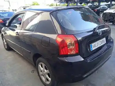 Veicolo di demolizione toyota corolla (_e12_) 2.0 d-4d (cde120r_ cde120l_) dell'anno 2004 alimentato 1cdftv