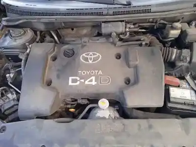 Veicolo di demolizione toyota corolla (_e12_) 2.0 d-4d (cde120r_ cde120l_) dell'anno 2004 alimentato 1cdftv