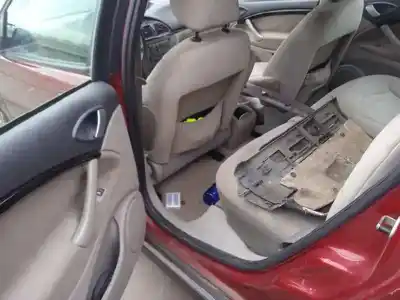 Veículo de Sucata citroen c5 break 1.6 16v hdi fap do ano 2006 alimentado 9hz